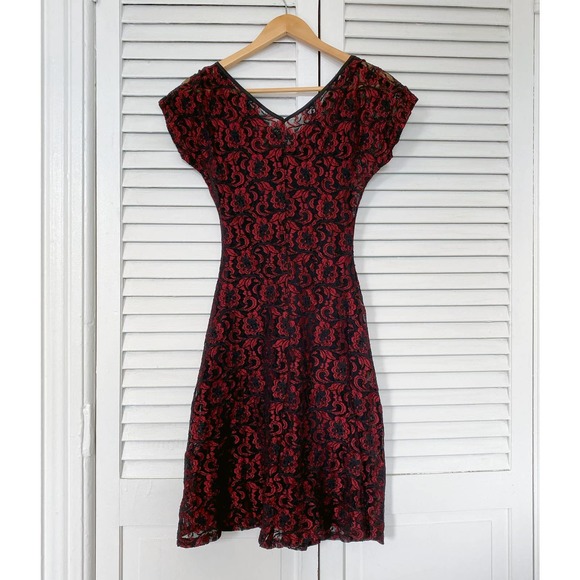 Vintage 90s Y2K 2000s Next Up brand Black and Red Lace Dress, size S-M - Picture 2 of 5